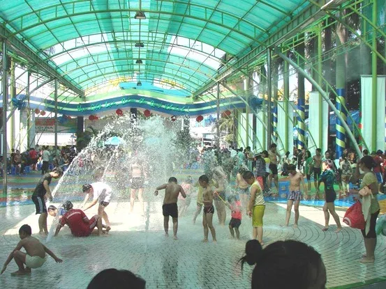 Sân Khấu Vòi Phun 8