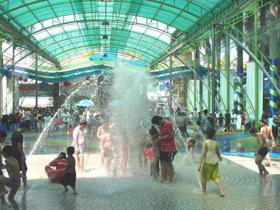Sân Khấu Vòi Phun 9